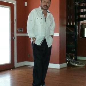 Meet your Posher, Rolando